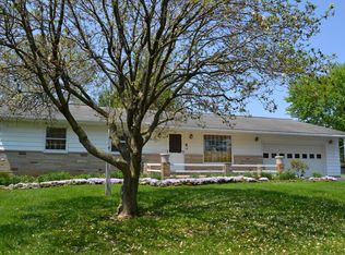68 Hillcrest Dr SE, Heath, OH 43056
