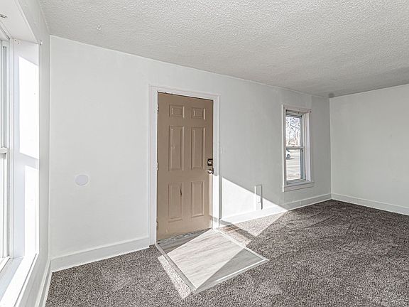 4th image of 1223 N Jackson St APT 1