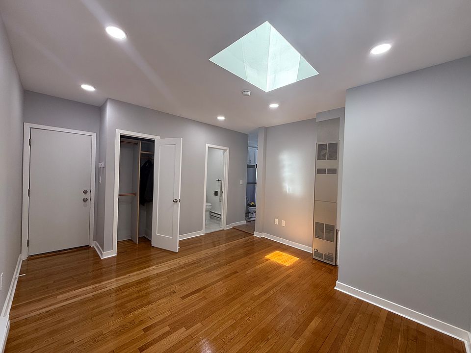 1st image of 198 Jericho Tpke APT 2