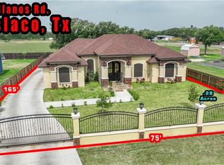 522 S Milanos Rd, Weslaco, TX 78596