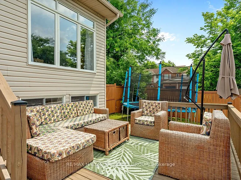 113 Carwood Cir — Photo 35