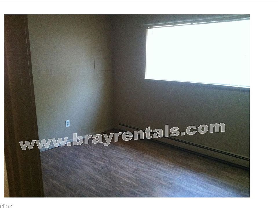 210 Park Drive interior2 watermarked