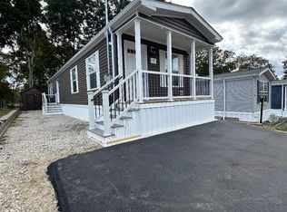 7 Upper Marina Dr #7, Uncasville, CT 06382