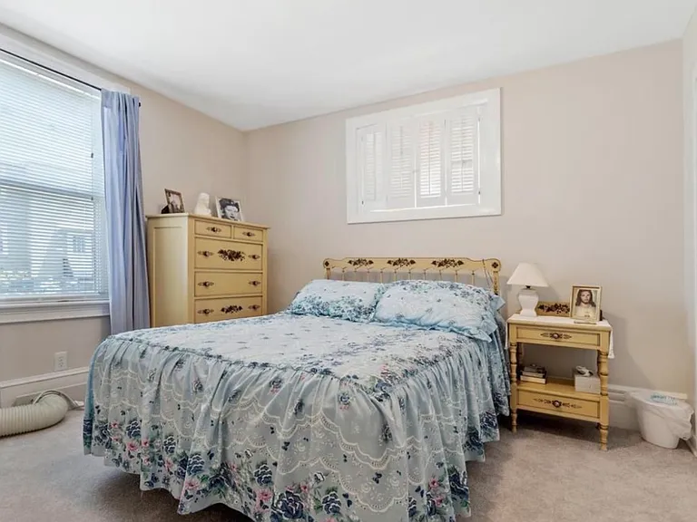 52 Valley St #1A — Photo 9