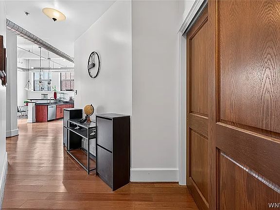 5th image of 210 Ellicott St #4B