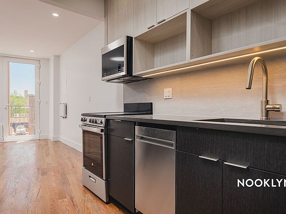 2nd image of 375 Lefferts Ave APT 5B
