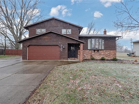 2nd image of 3198 Royalwood Rd