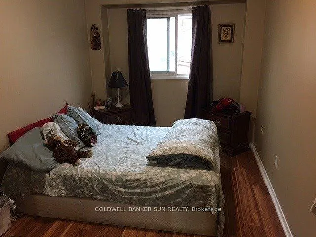 3 bed, $2,090 — Photo 3