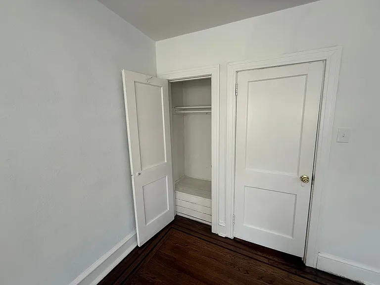 373 E Cliveden St — Photo 20
