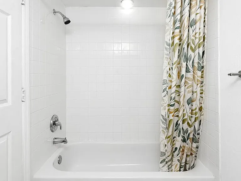 2500 Winding Creek Blvd #G106 — Photo 16