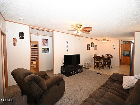 4th image of 115 Queen Street