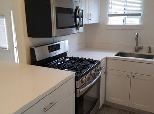 125 N Bandini St #B, San Pedro, CA 90731