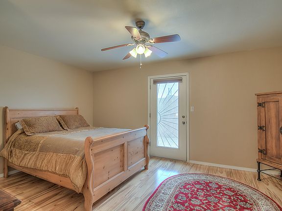 4th image of 1552 Ocean Breeze Dr NE