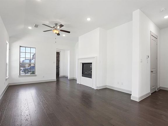 4th image of 5820 Liberty Hill Dr