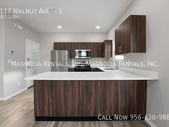 5th image of 4117 Walnut Ave #1