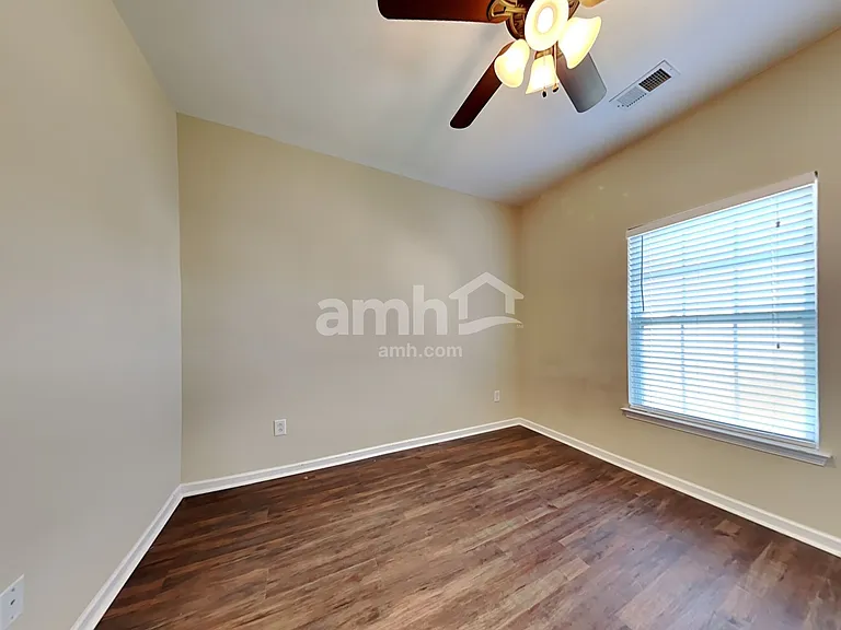 113 Estero Ct — Photo 15