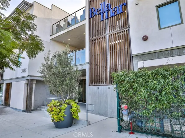 3025 Byron St #201, San Diego, CA 92106