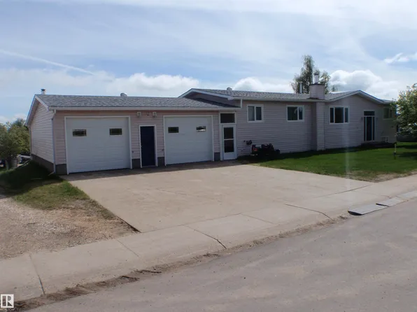 3 Hillside Ave, Swan Hills, AB T0G 2C0
