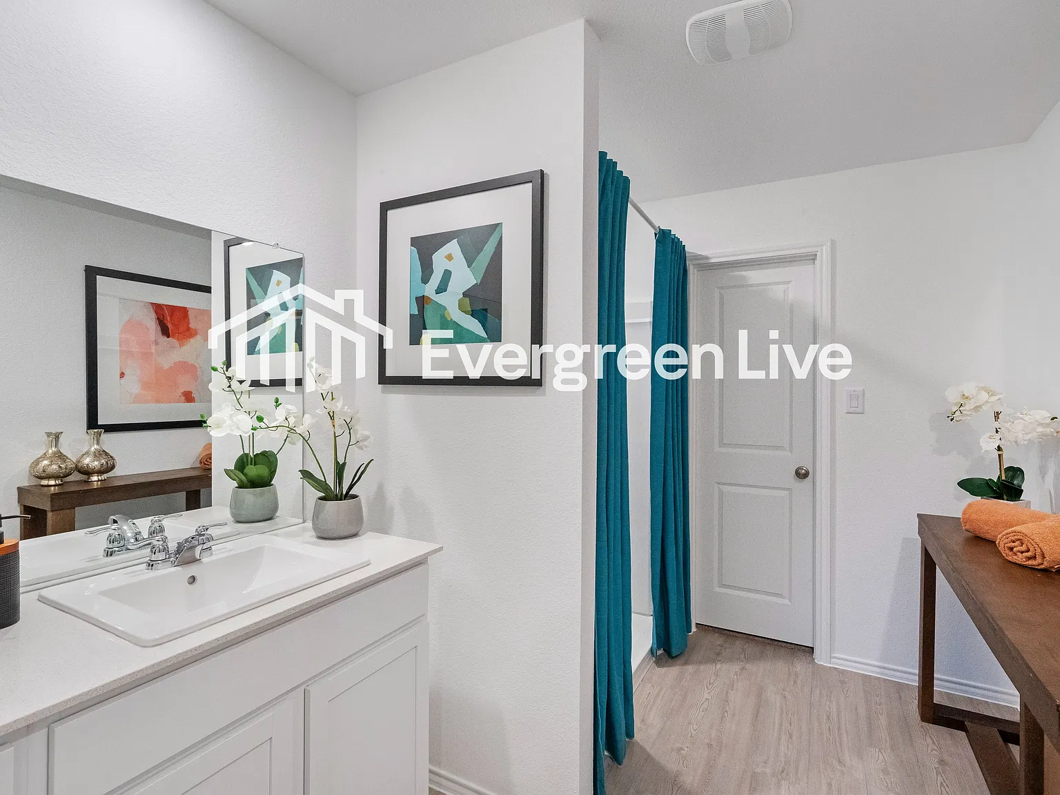 4 bed, 2.0 bath, 1667 sqft, $2,135 — Photo 3