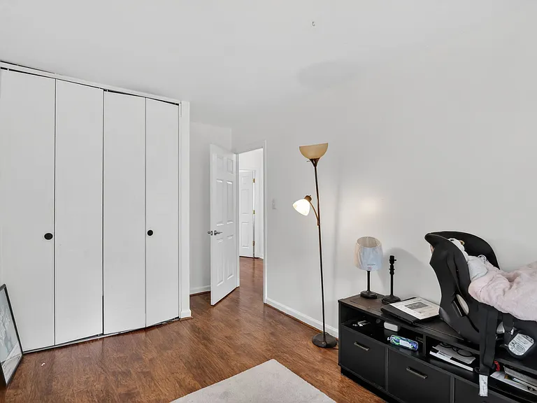 2925 Wythe Ct — Photo 18