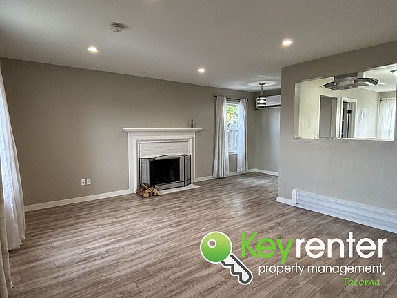 3rd image of 5722 N 45th St