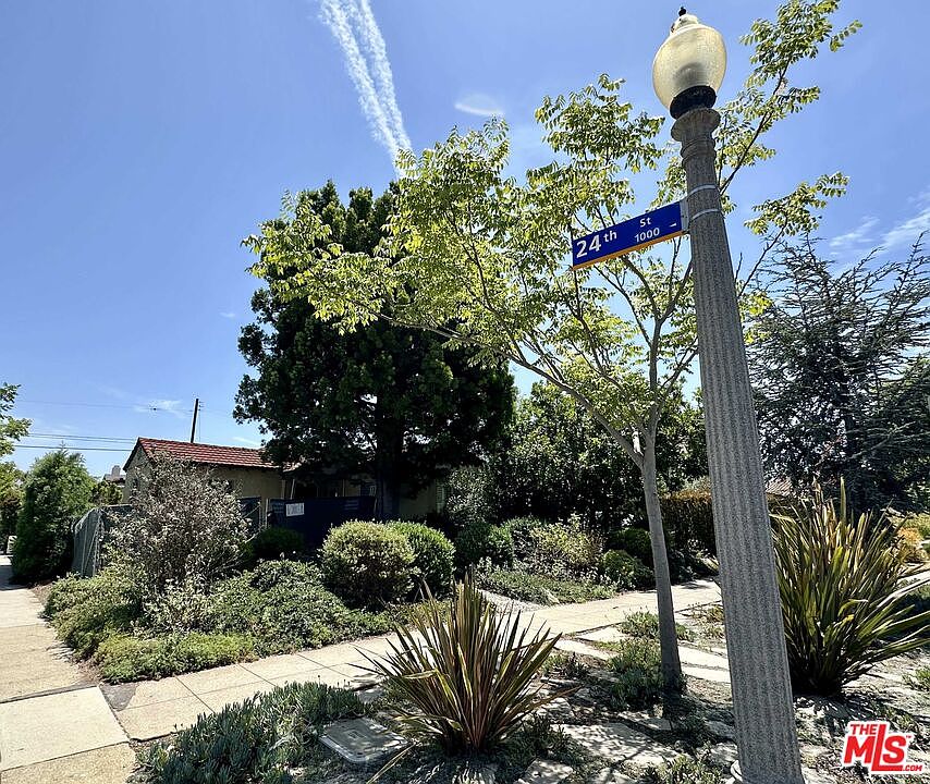 2nd image of 2326 Washington Ave