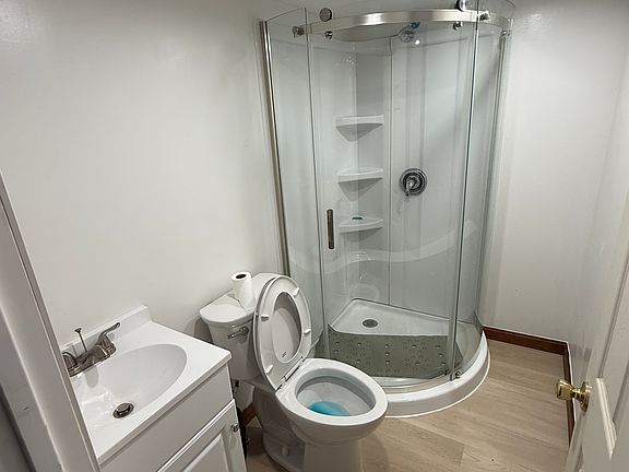2nd image of 16 Prospect St #2