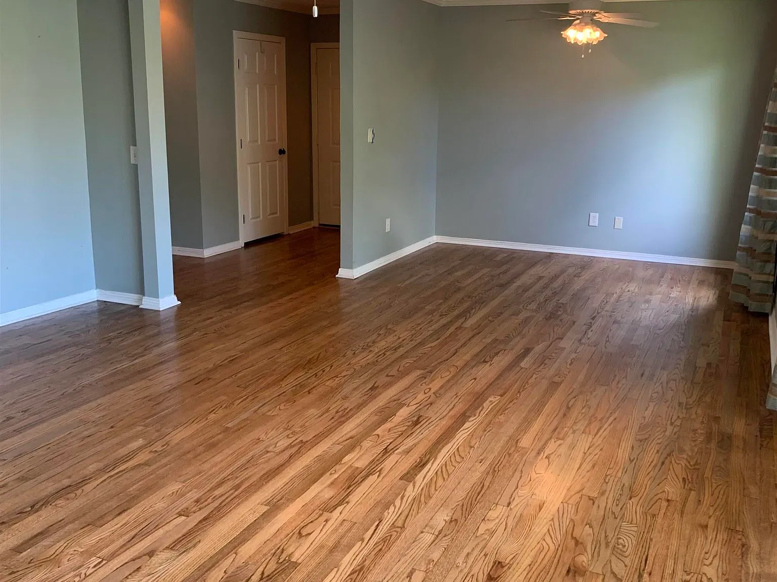 4 bed, 2.5 bath, 2150 sqft, $2,800 — Photo 4