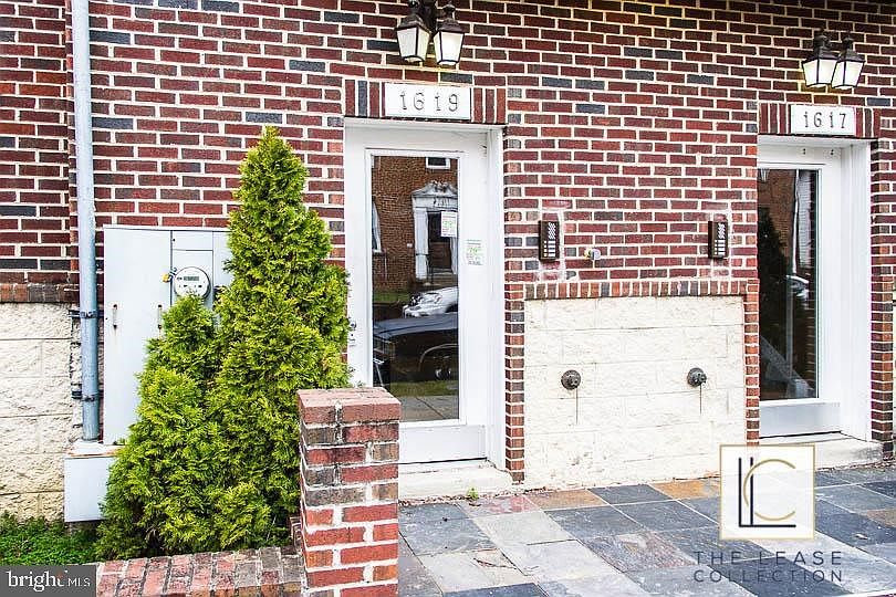 1st image of 1619 21st Pl SE APT 102