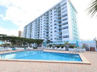 Stratford House Condo, North Miami Beach, FL 33160