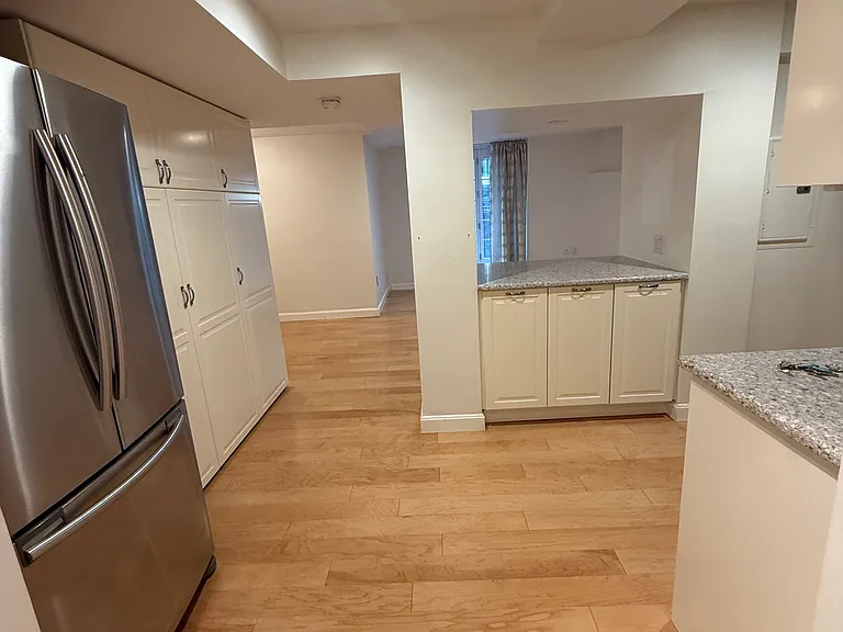 97 Sewall Ave #5 — Photo 17