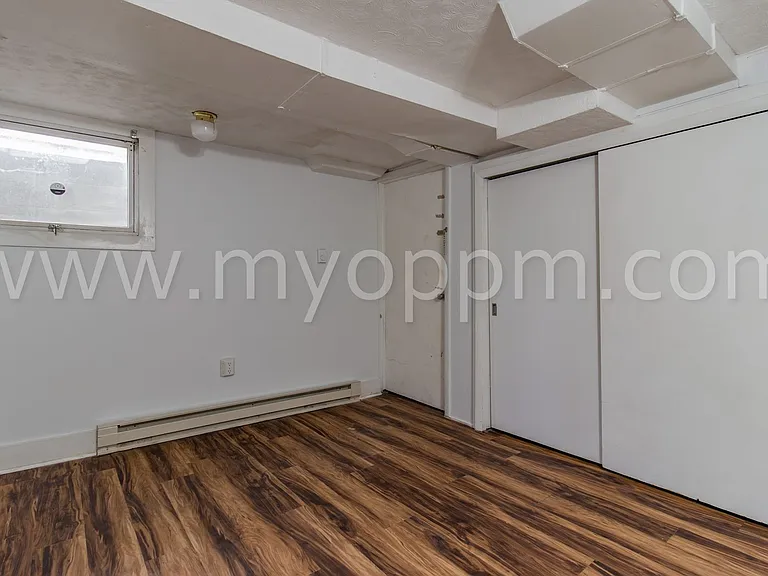 4824 Webster St — Photo 8