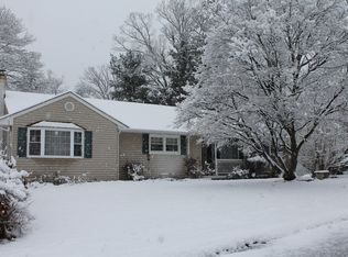 11 Beech St, Stanhope, NJ 07874