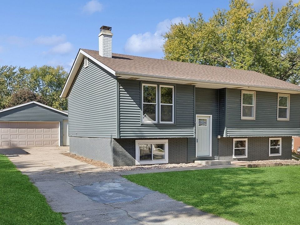 1st image of 9480 Elmcrest Dr
