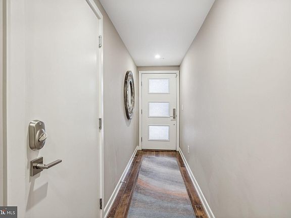 4th image of 240 Race St APT C
