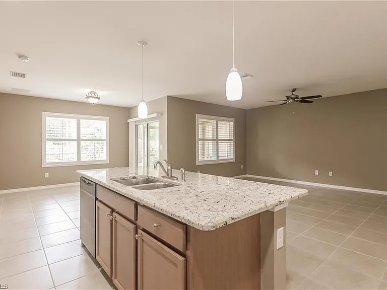 26978 Wildwood Pines Ln — Photo 4