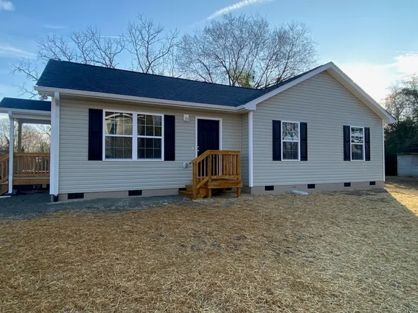 107 S Stewart St, Rockingham, NC 28379