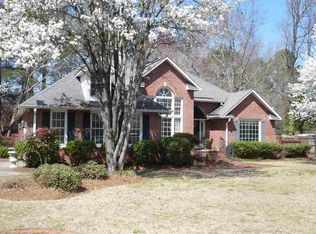 504 Parliament Cir, Florence, SC 29501