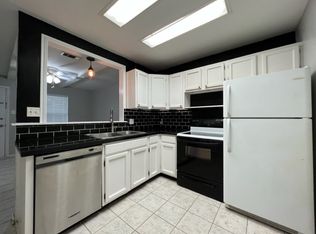 1624 Aquarena Springs Dr #1-F-141, San Marcos, TX 78666