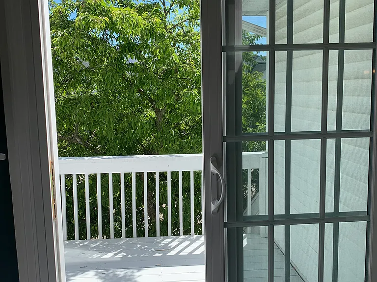 401 Vista Cir #401 — Photo 17