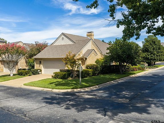 4th image of 900 Derrick Ct
