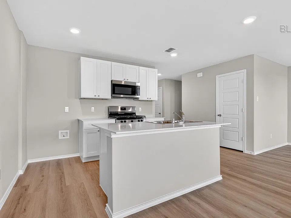 7724 Royal Fern Dr