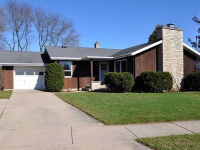 708 Chestnut St, Neenah, WI, 54956