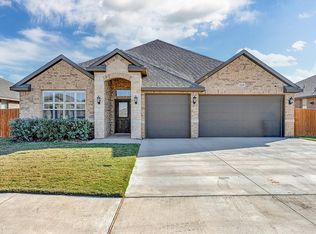 2318 Sky View Rd, Midland, TX 79705