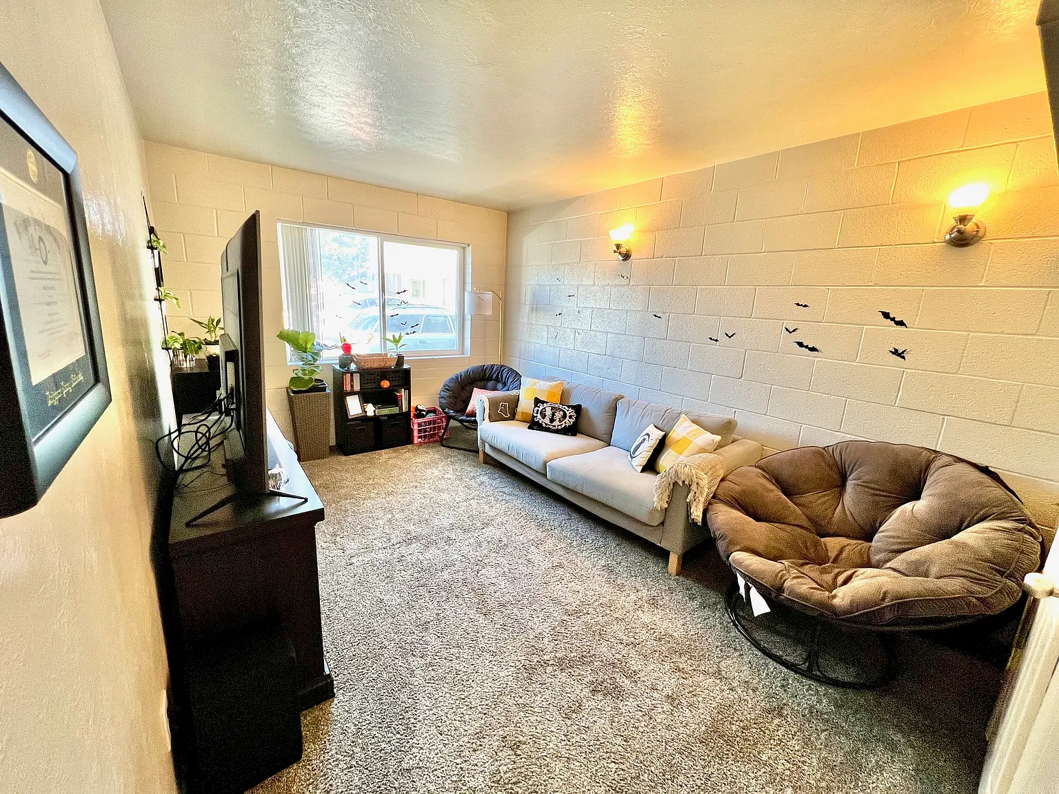 Alpine Court — Photo 4