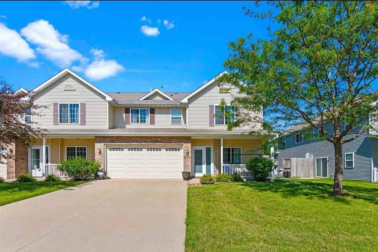 1593 Burr Dr — Photo 1