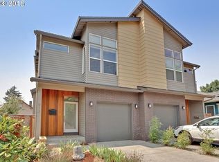 913 NE 63rd Ave, Portland, OR 97213