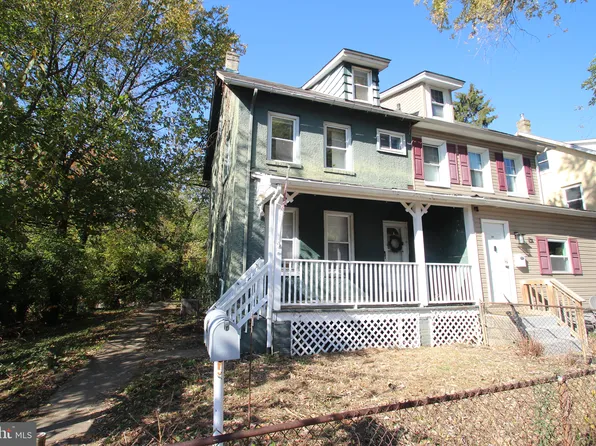 22 Colby Ave, Claymont, DE 19703