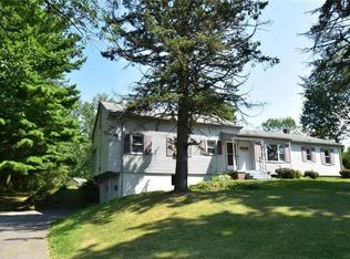 160 Basket Rd, Webster, NY 14580