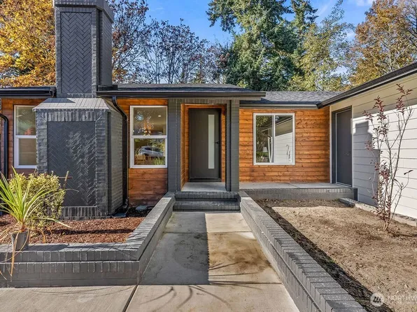 33103 30th Avenue SW, Federal Way, WA 98023